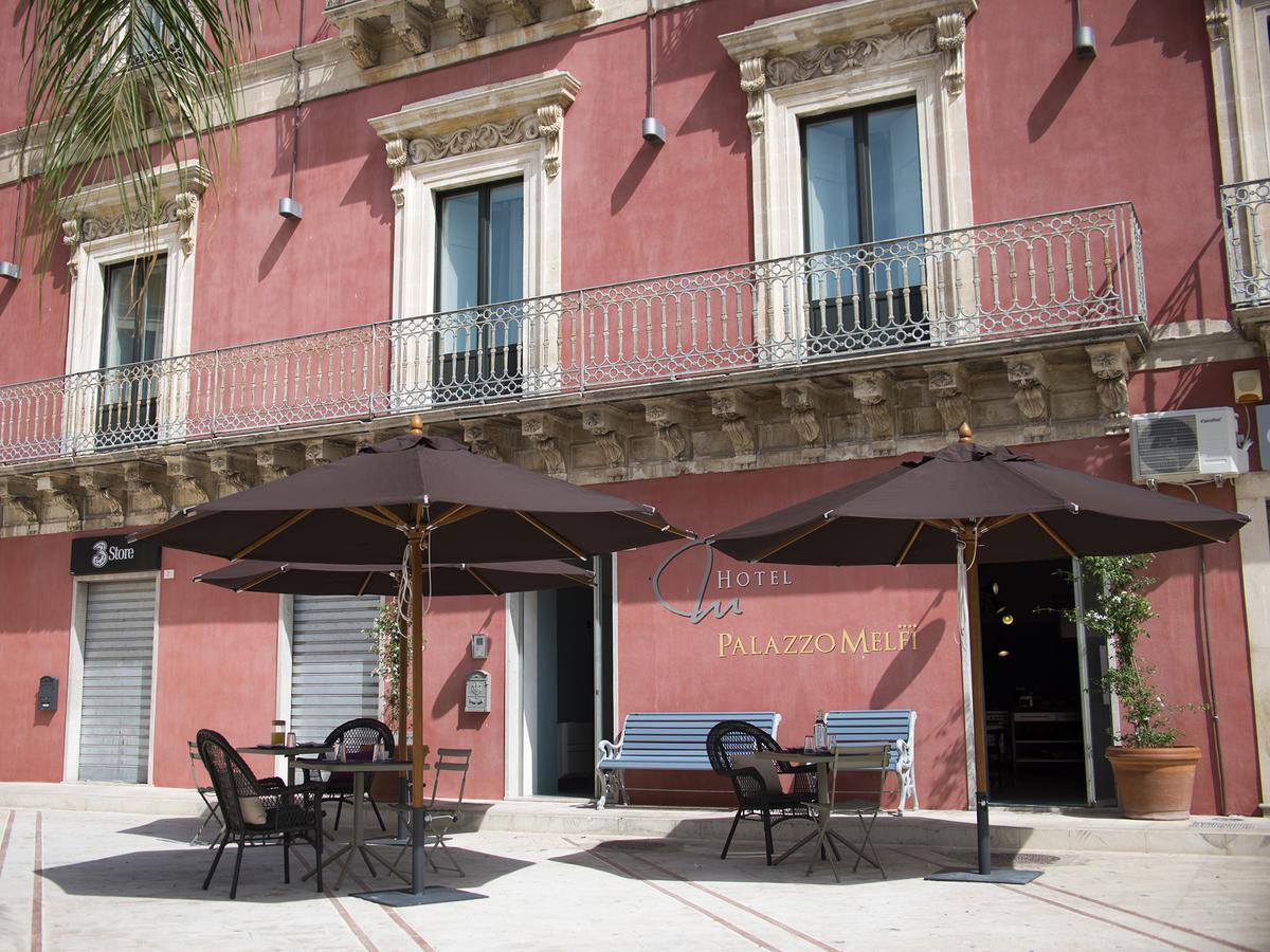 Palazzo Melfi Hotel Comiso Exterior photo